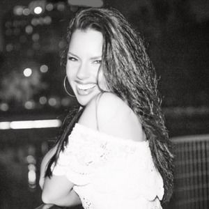 Meet your Posher, Kelly